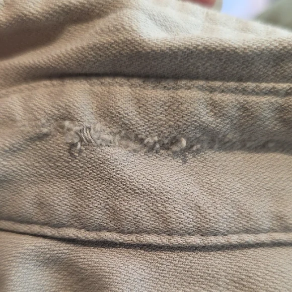 NEW FRANK & EILEEN MEN'S LUKE TATTERED DENIM BUTTON UP SHIRT IN GRAY SIZE S - Picture 3 of 9